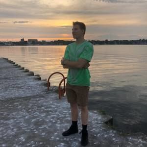 Meet your Posher, Cody